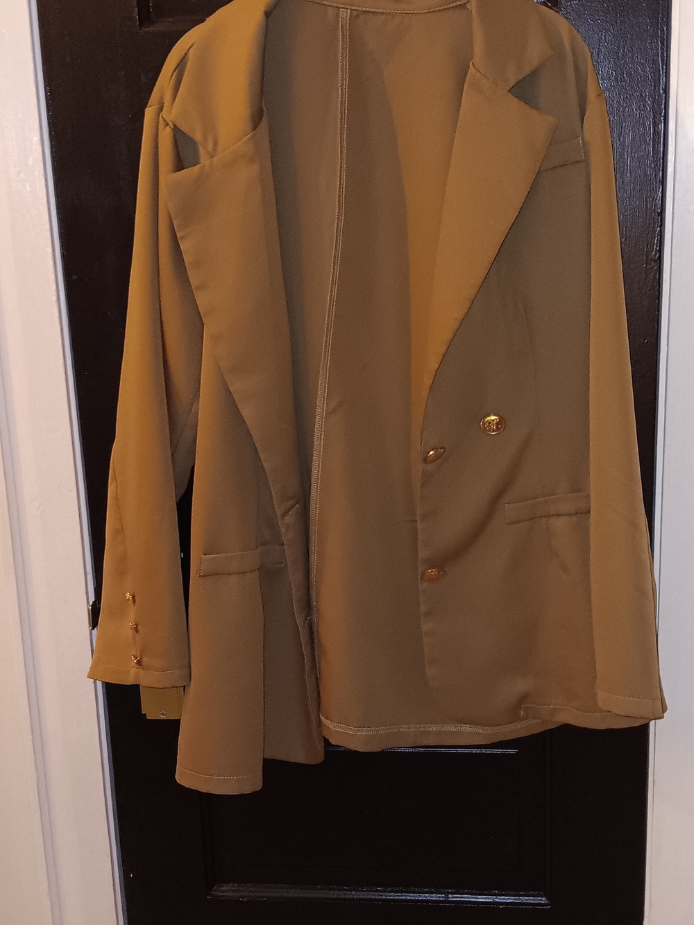 Double-Breasted Blazer Jacket in Camel